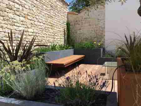 Bois banc amenagement patio terrasse