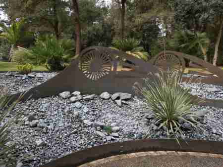 Jardin decoration bordure acier Corten mineraux decoratifs ile de Re