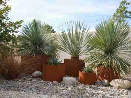 Metal bac acier corten jardin mineral